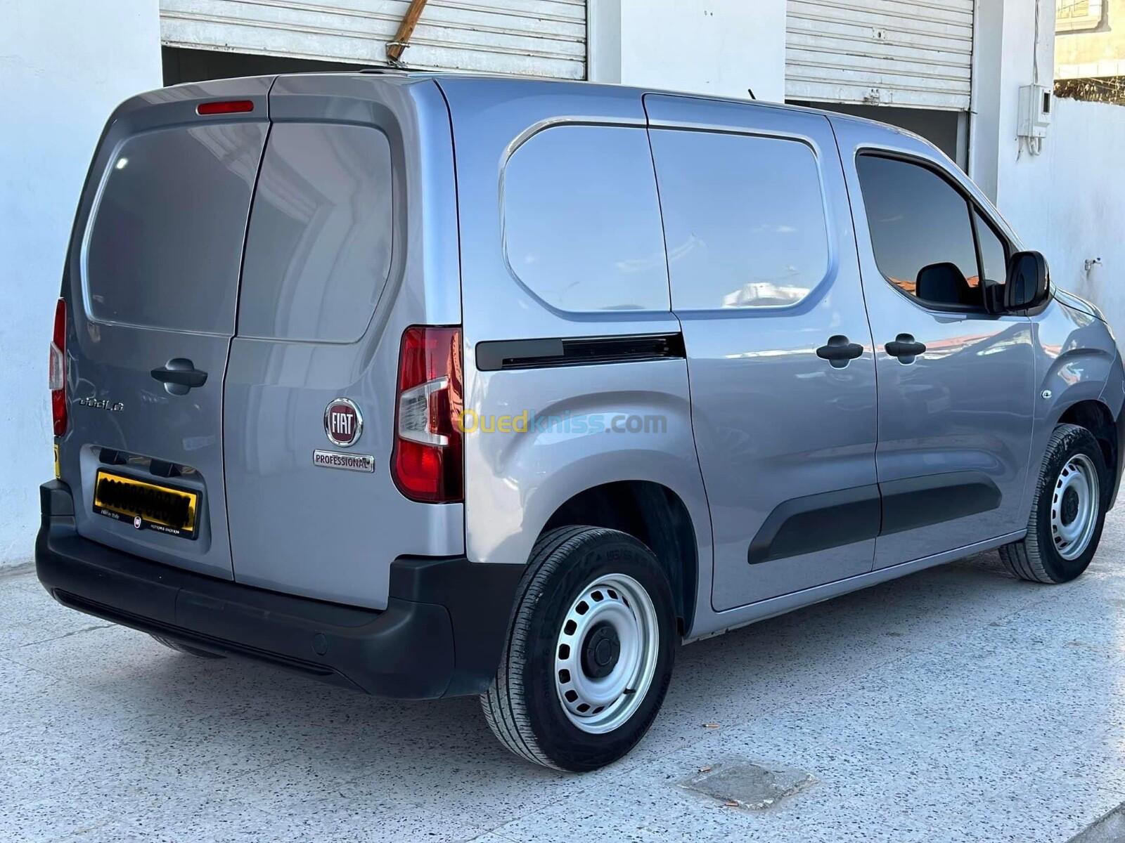 Fiat Doblo 2023 Italien