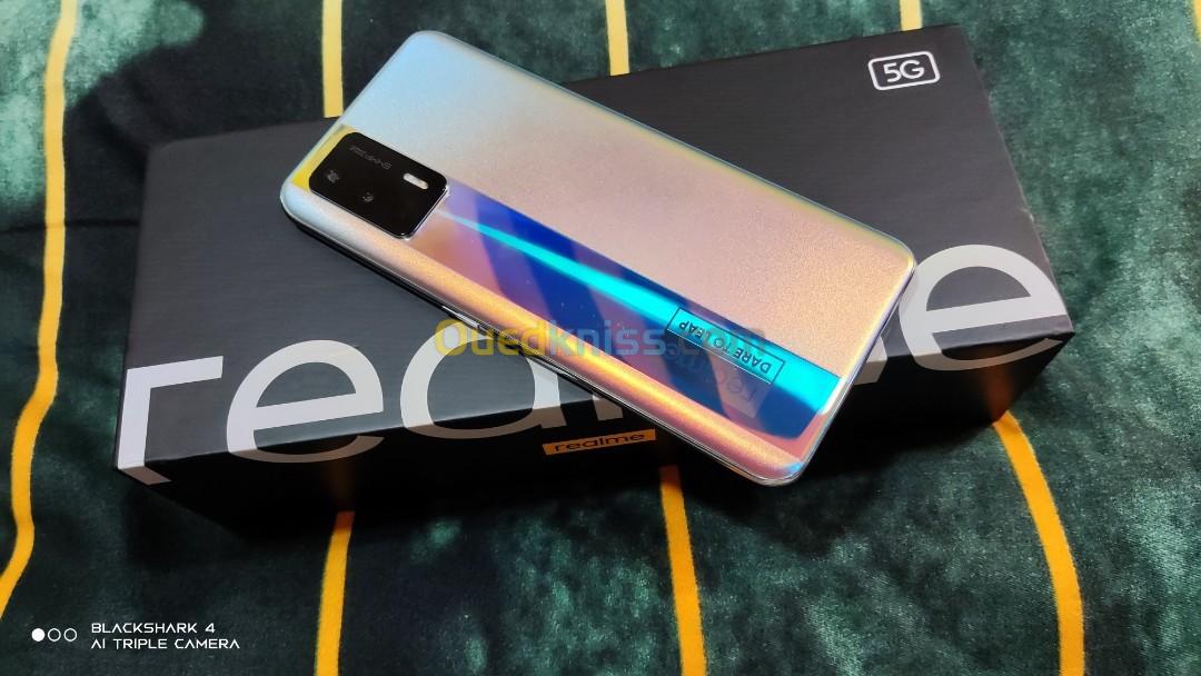 realme GT Neo flash