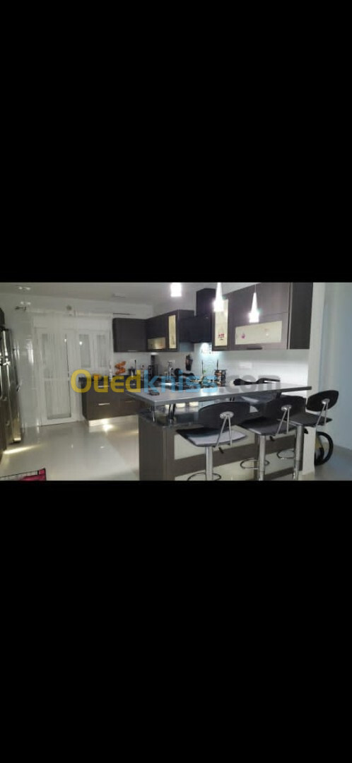 Vente Appartement F5 Alger Bouzareah