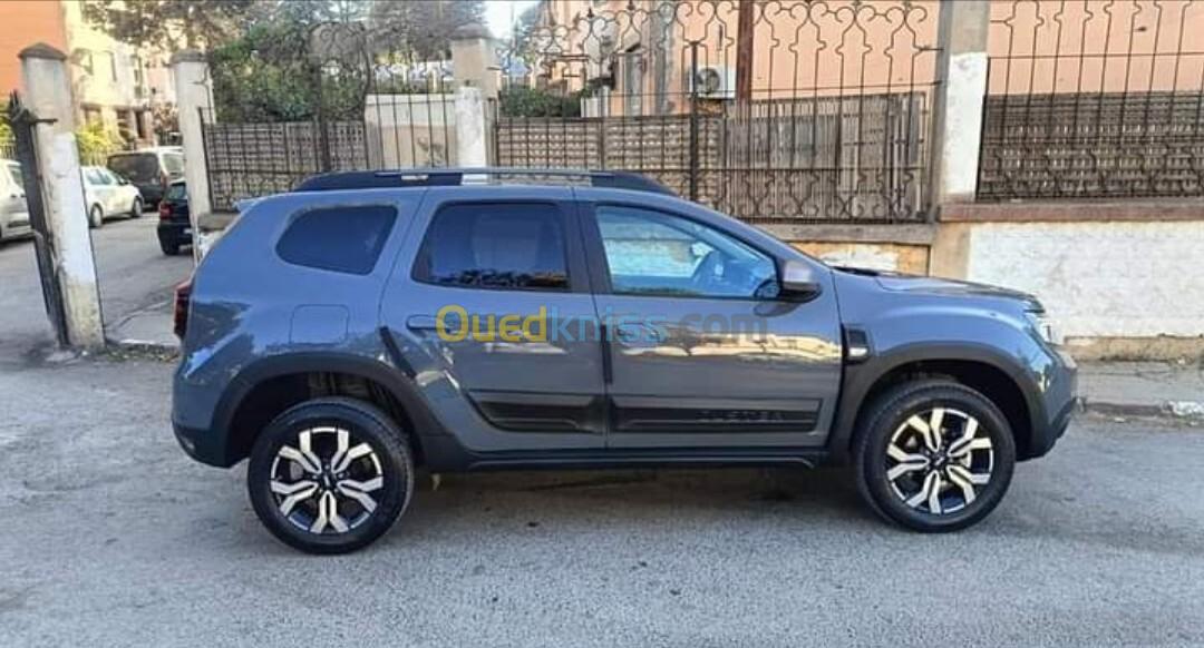 Dacia Duster 2024 Journée