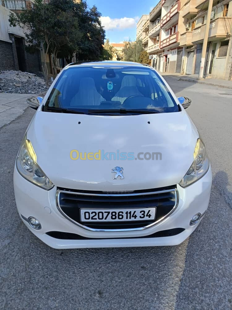 Peugeot 208 2014 Allure