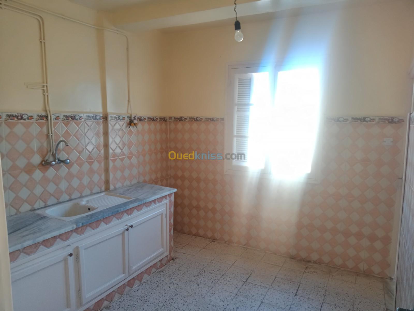 Vente Appartement F3 Medea Berrouaghia