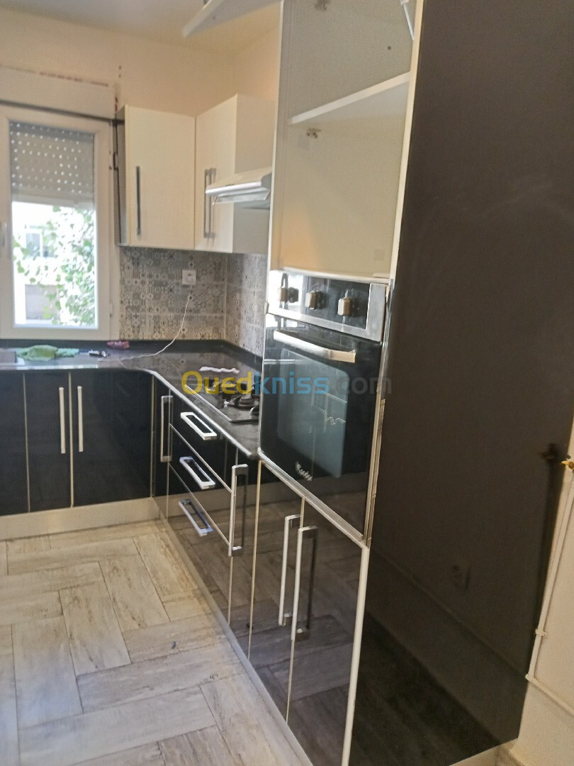 Location Appartement F4 Alger Baba hassen