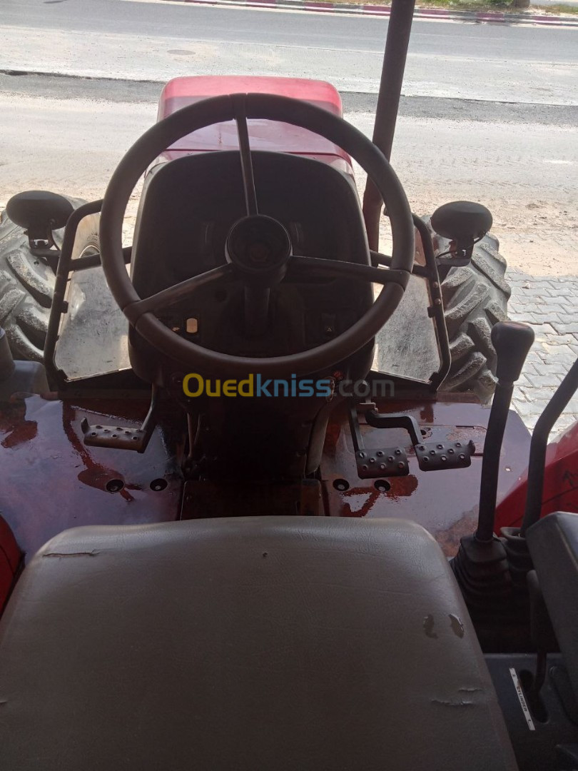 MASSEY FERGUSON XTRA 440 2019