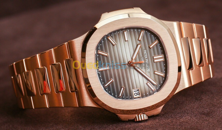 Patek Philippe Gold Rose 5711-1R-001