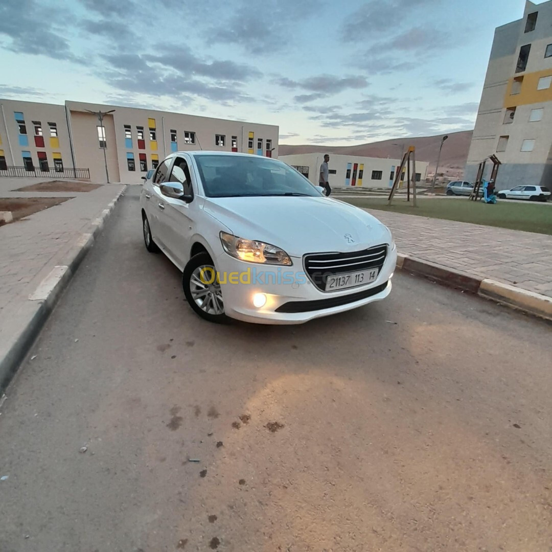 Peugeot 301 2013 Active +