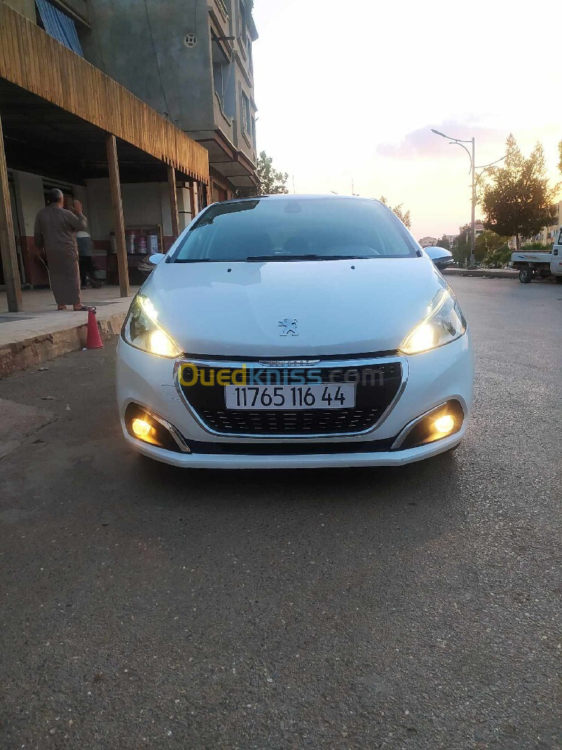 Peugeot 208 2016 Allure Facelift