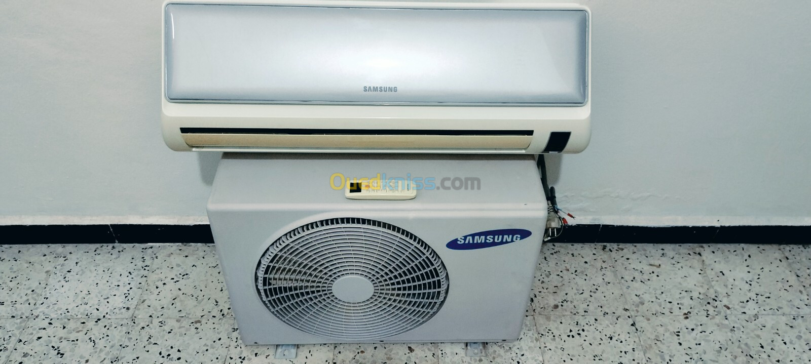 Climatiseur SAMSUNG 12000 BTU tropical T3 