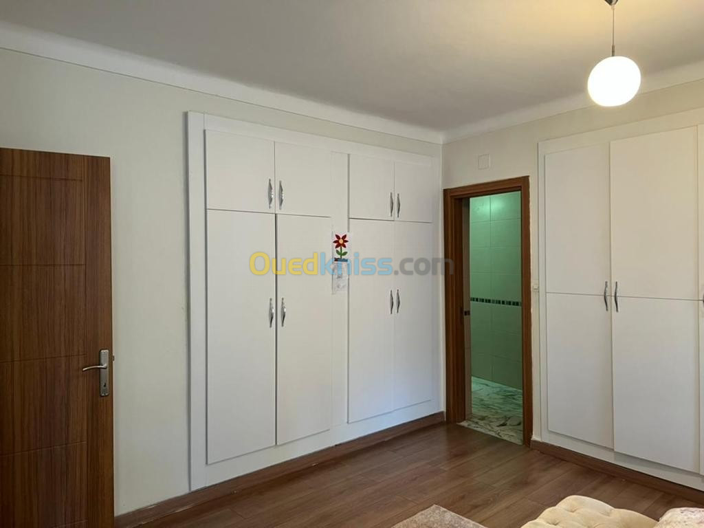 Location Appartement F5 Alger Ben aknoun