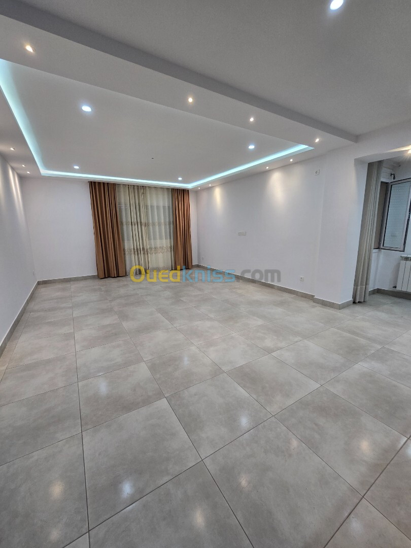 Vente Appartement F3 Alger Hydra