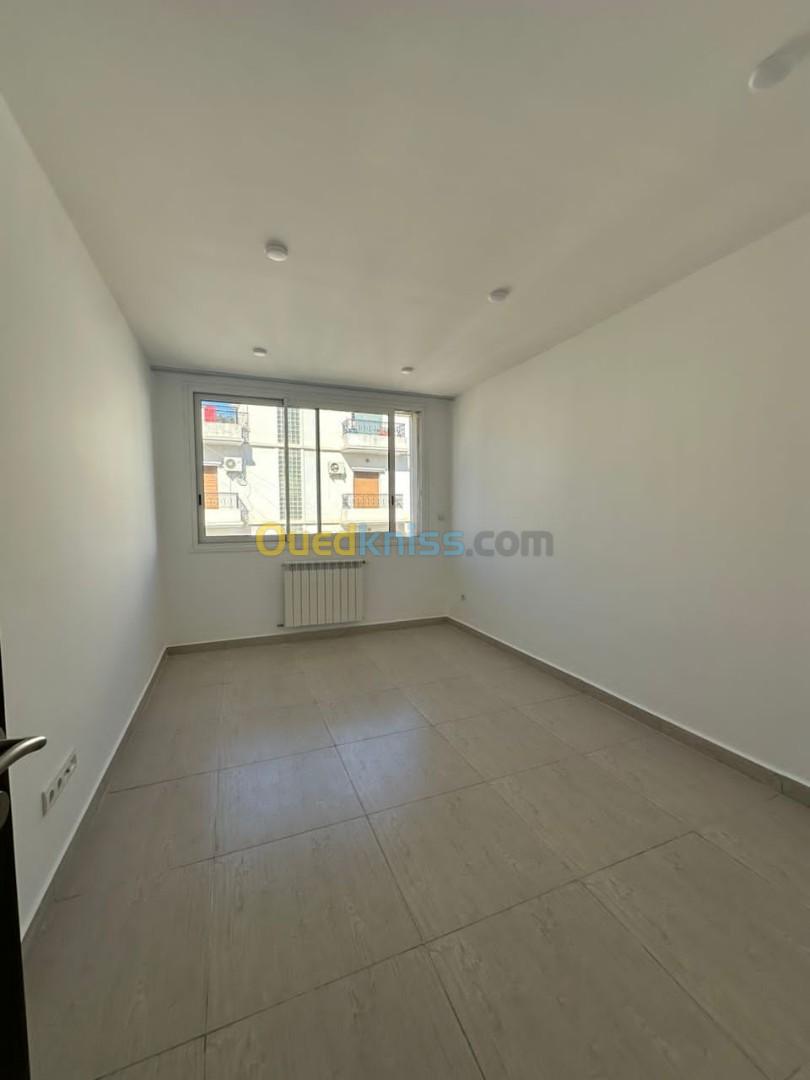 Location Appartement F4 Alger Hydra