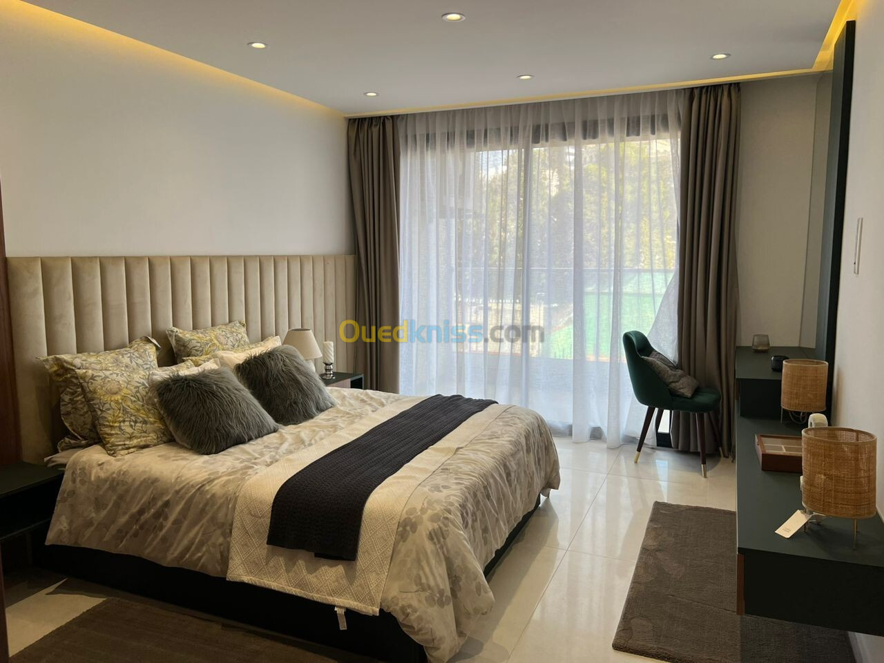 Location Appartement F4 Alger Hydra