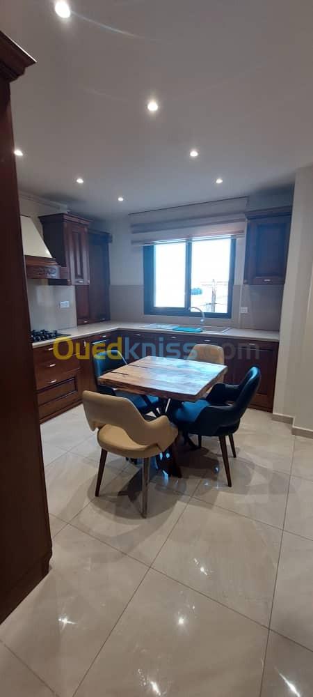 Location Appartement F4 Alger Hydra