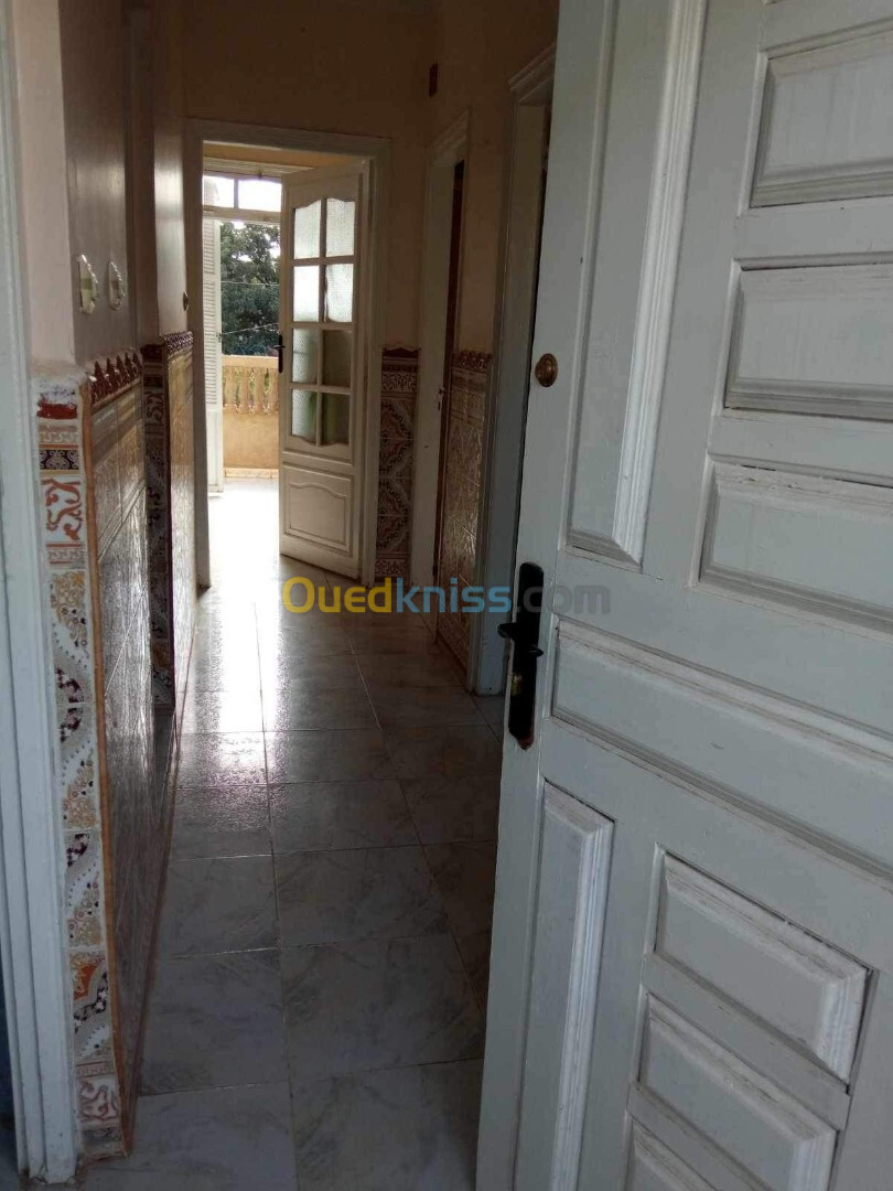 Location Appartement F2 Tipaza Hadjout