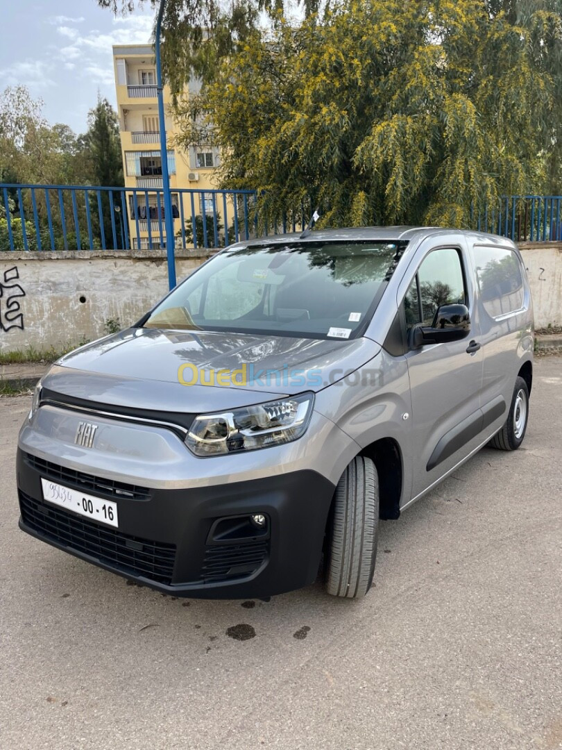 Fiat Doblo 2024 Italie