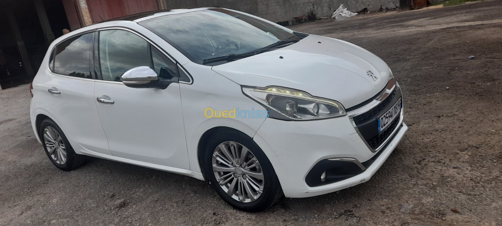 Peugeot 208 2018 Allure Facelift