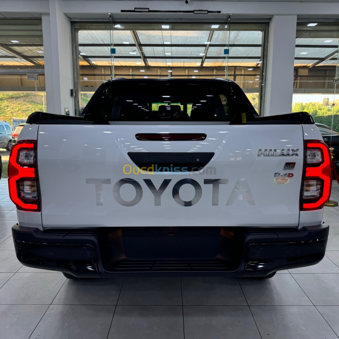 Toyota Hilux 2024 GR Sport