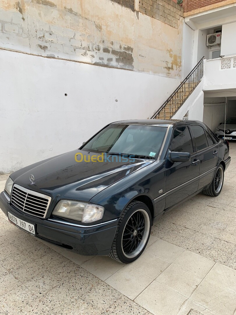 Mercedes Classe C 1997 Aventgarde