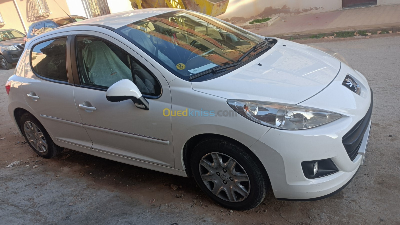 Peugeot 207 plus 2013 207 plus