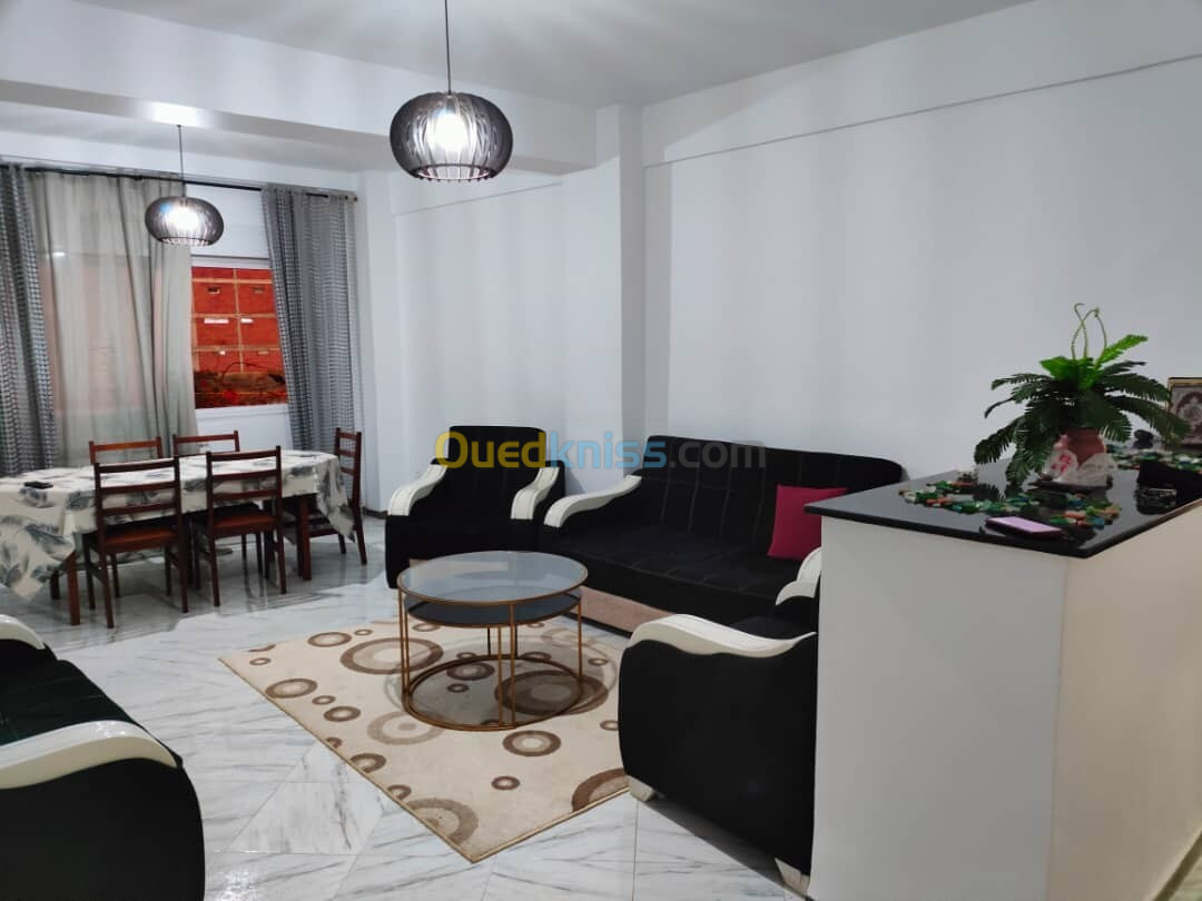 Location Appartement F4 Tipaza Cherchell