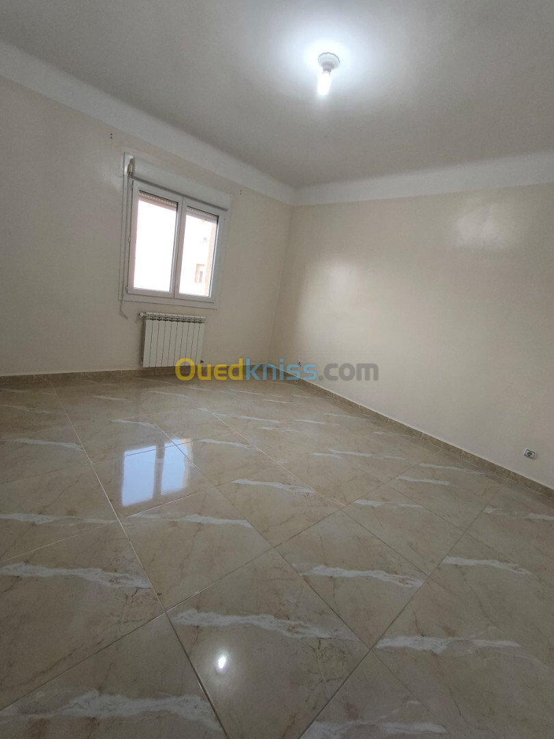 Location Appartement F5 Oran Bir el djir