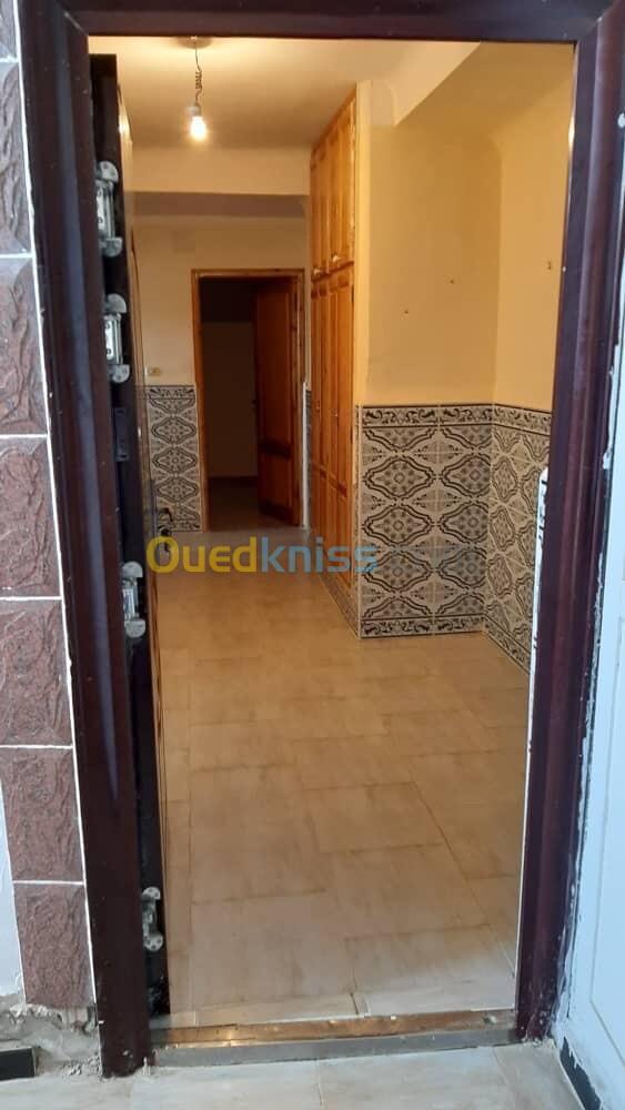 Vente Appartement F4 Skikda El Hadaiek