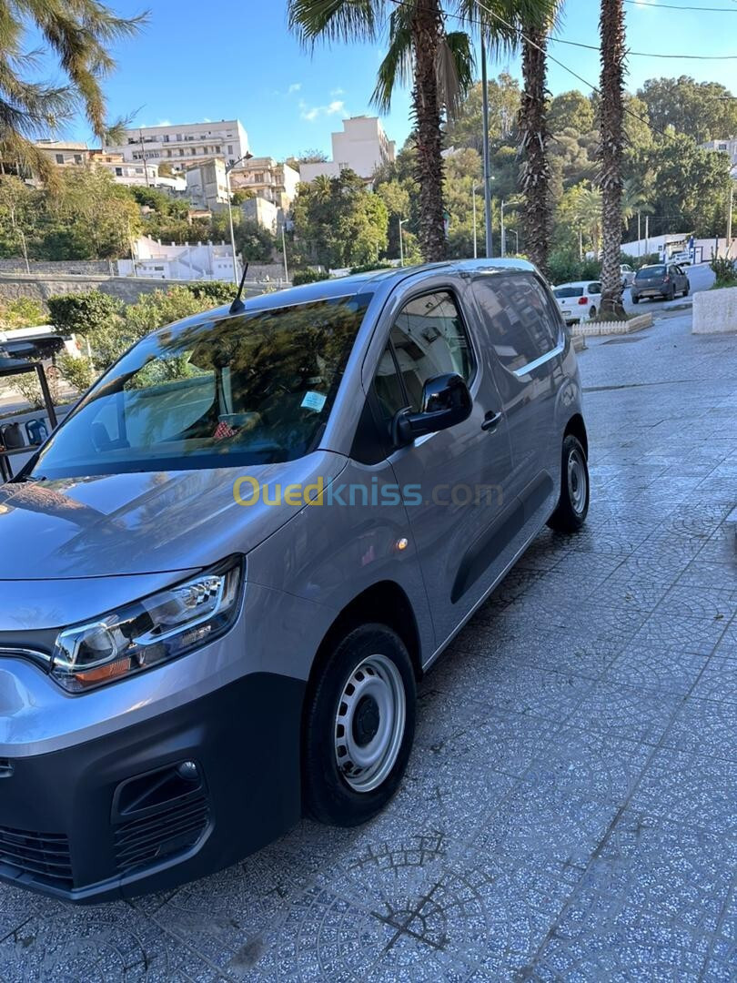 Fiat DOBLO 2024 