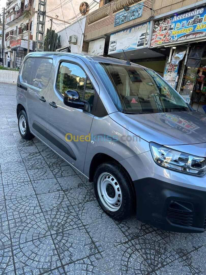 Fiat DOBLO 2024 