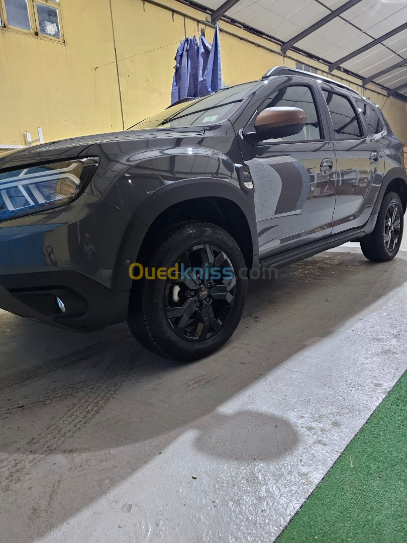 Dacia Duster 2024 EXTREME GOLD