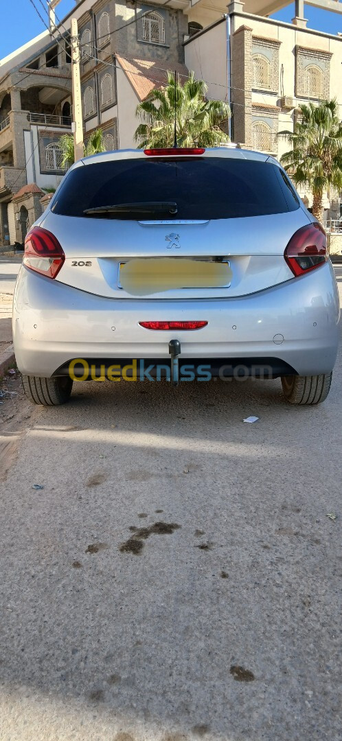 Peugeot 208 2018 Allure Facelift