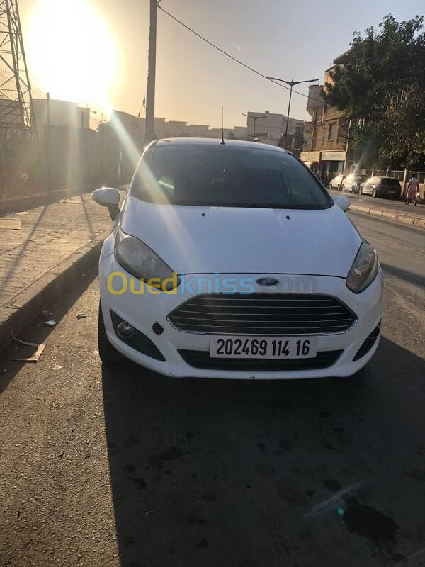 Ford Fiesta 2014 