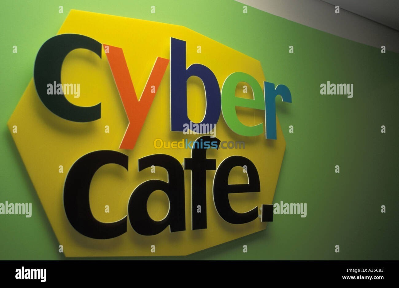 gérant de cyber café