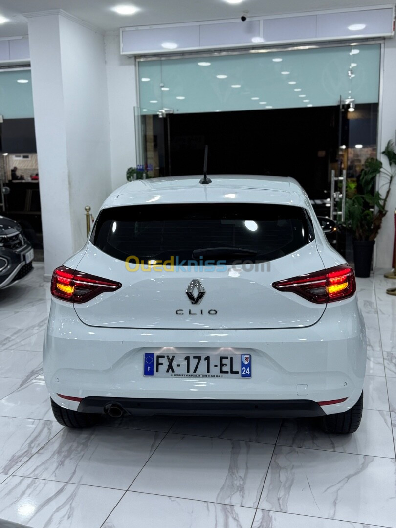 Renault Clio 4 2021 