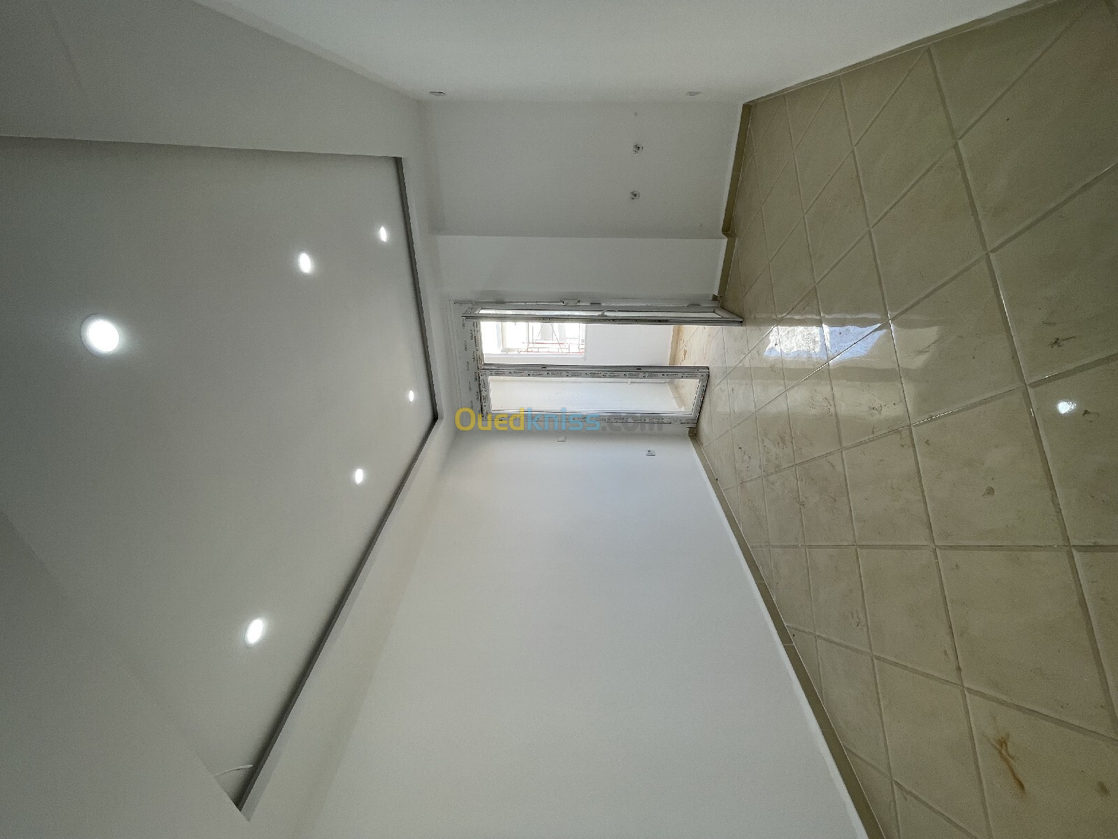 Vente Appartement F4 Alger Bordj el bahri