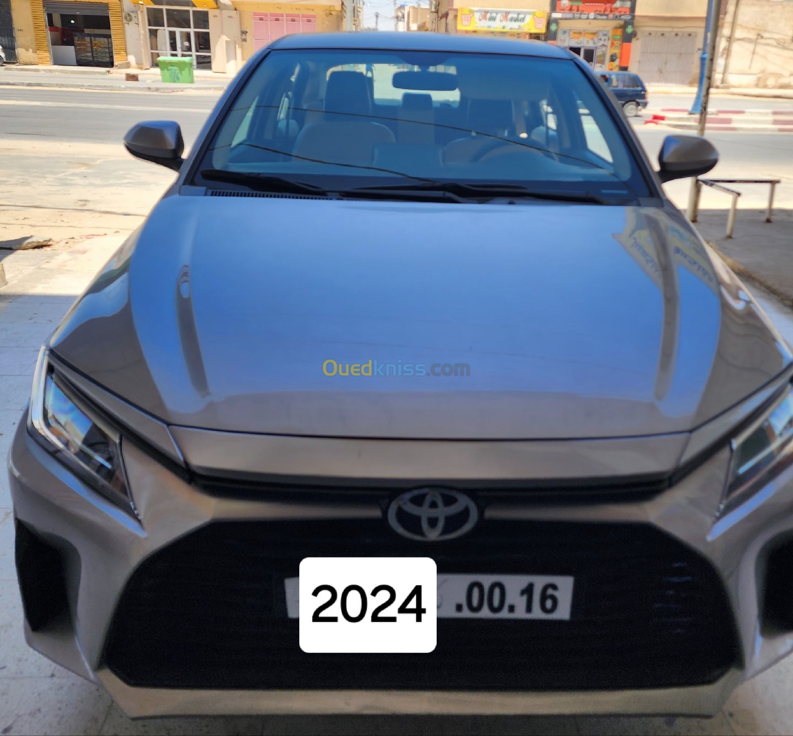 Toyota Yaris 2024 Y