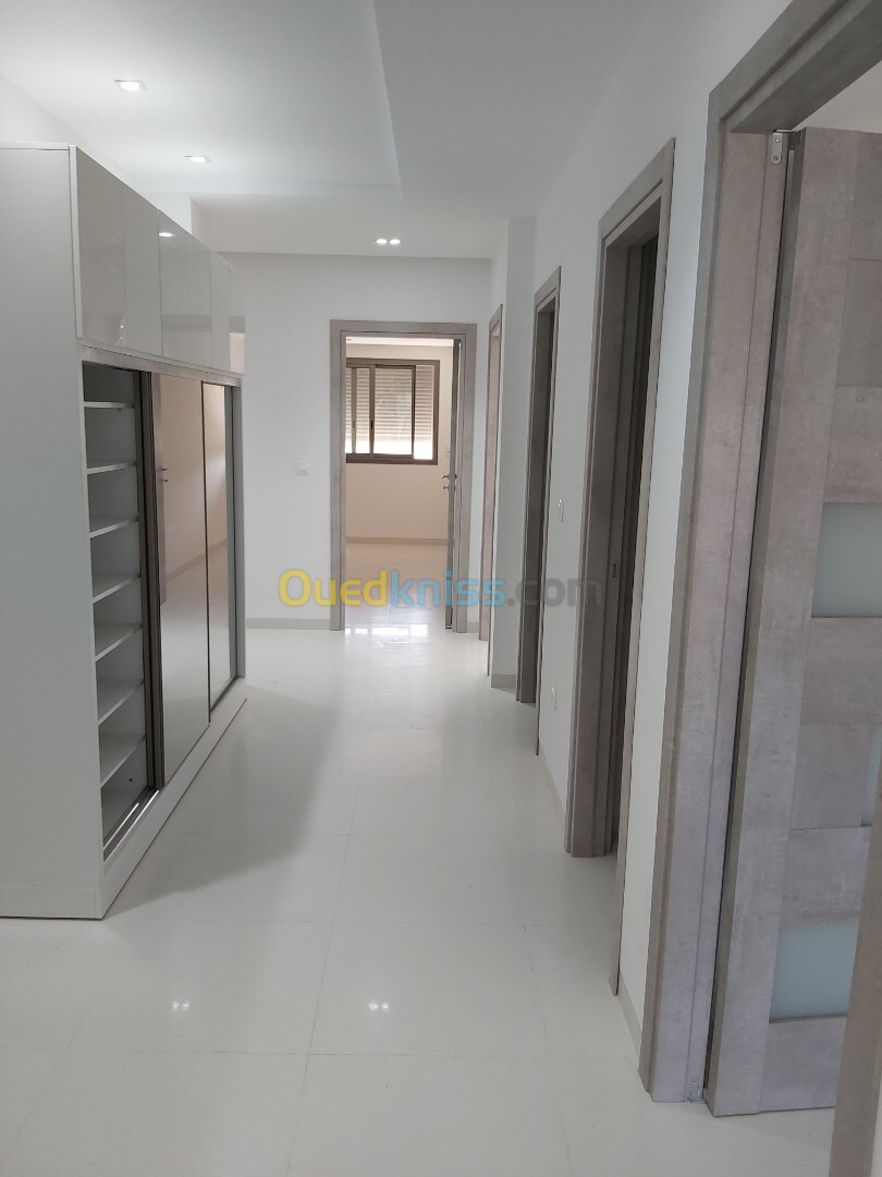 Vente Appartement F4 Alger Cheraga