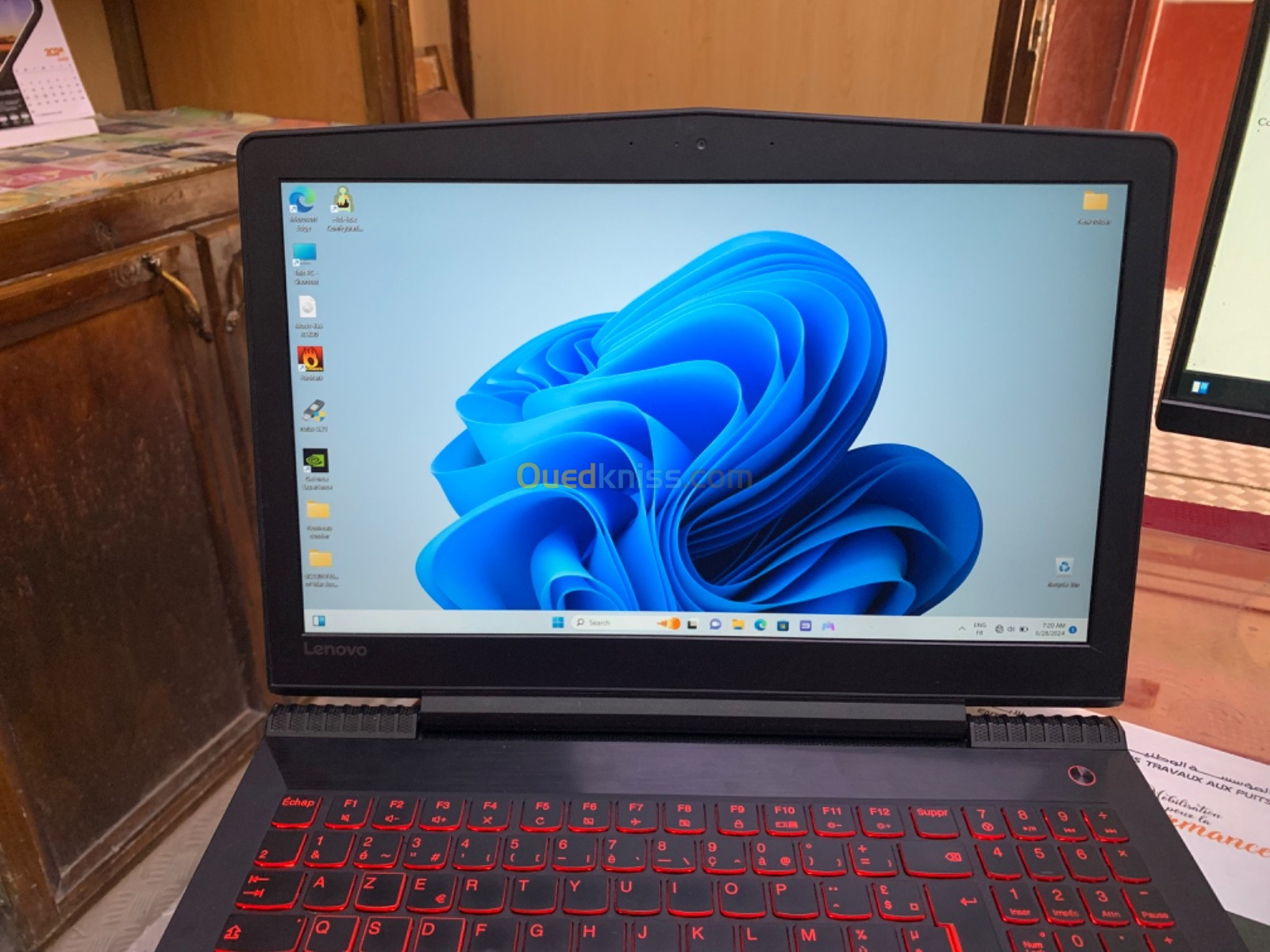 LENOVO LEGION Y520-15IKBN