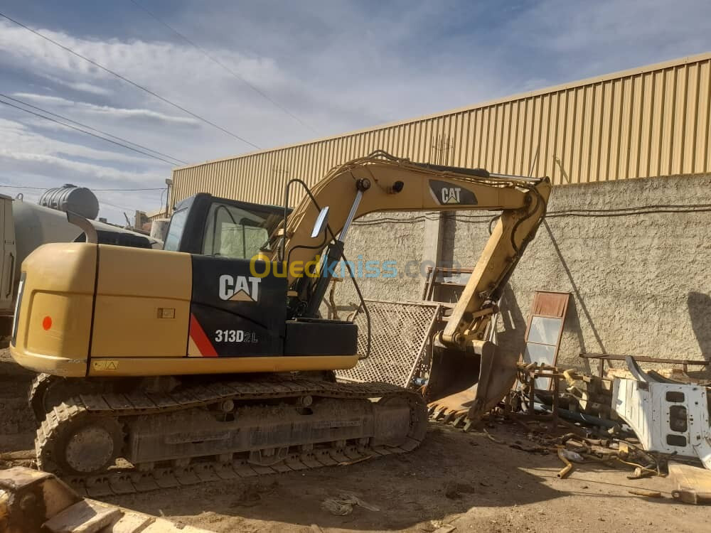 CATERPILLAR 313D2L Pelle sur chenilles 2017