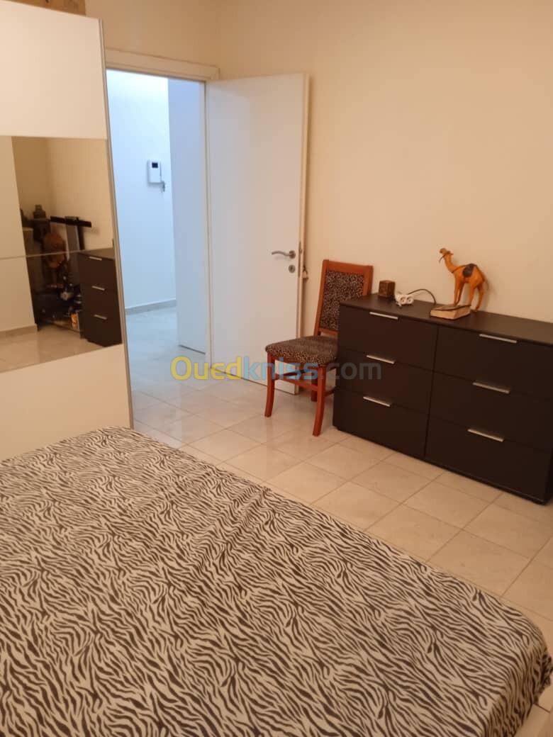 Location Appartement F4 Alger Cheraga