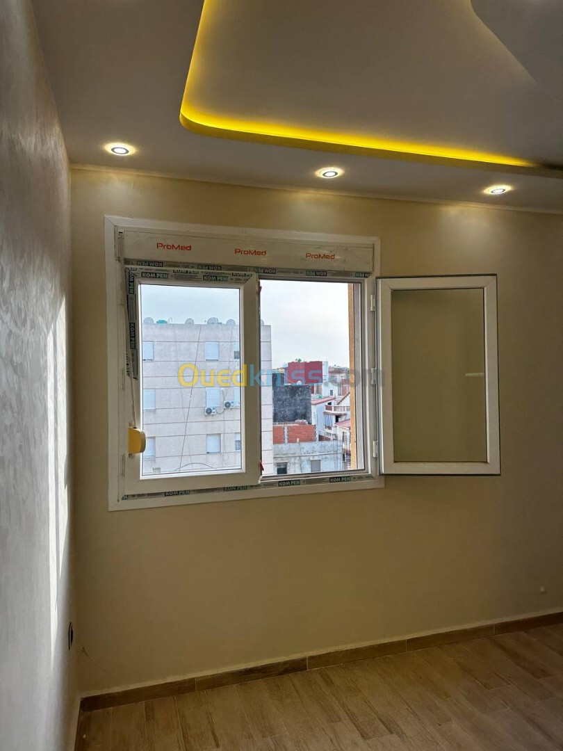 Vente Appartement F4 Alger Bordj el bahri