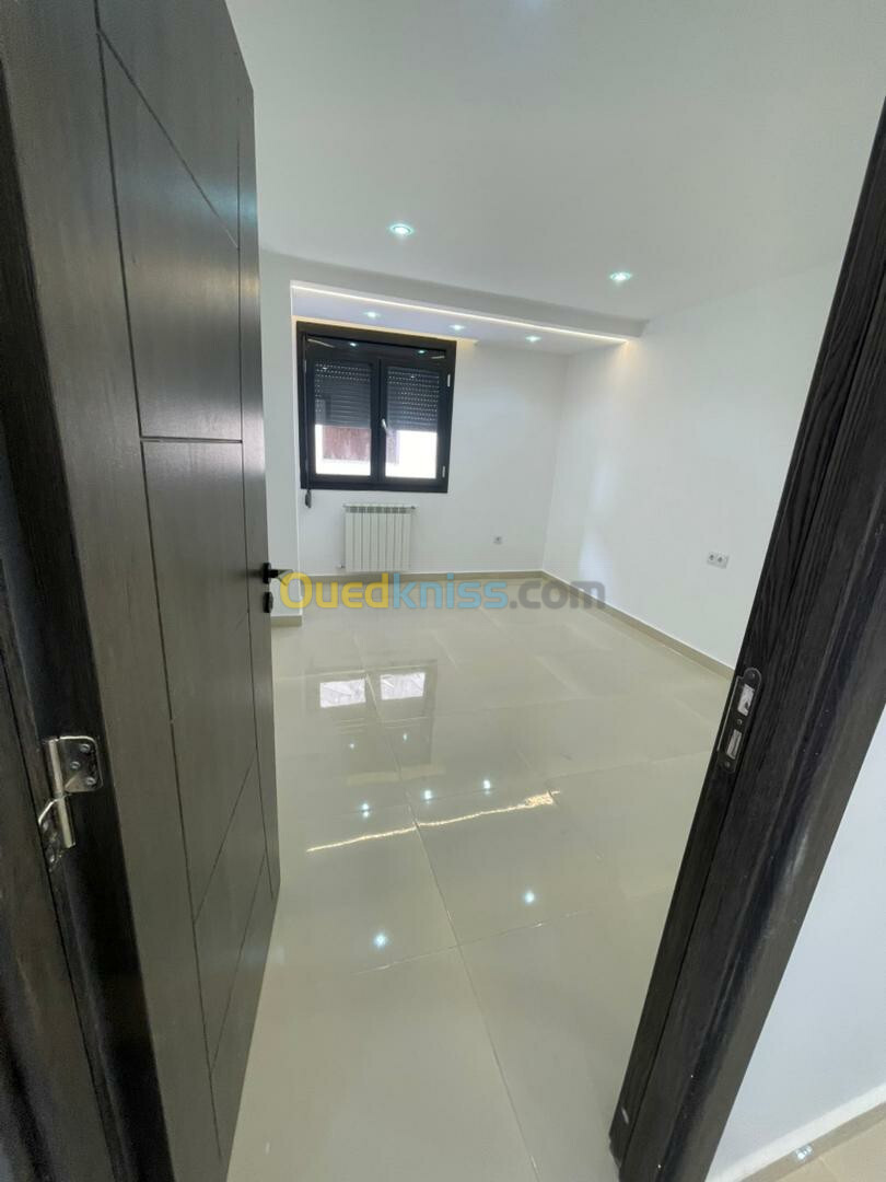 Vente Appartement F4 Alger Bordj el bahri