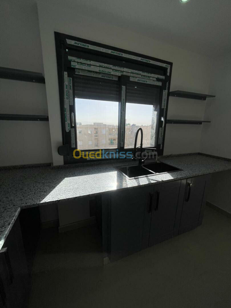 Vente Appartement F4 Alger Bordj el bahri