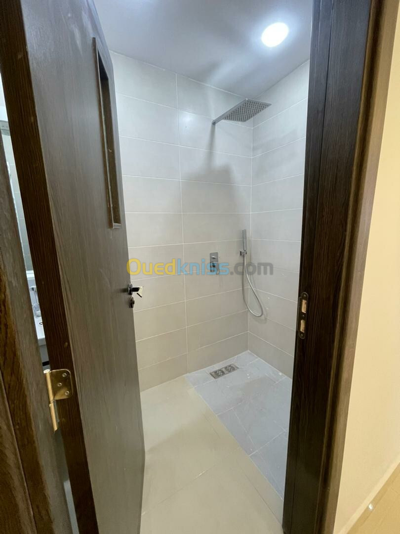 Vente Appartement F4 Alger Bordj el bahri