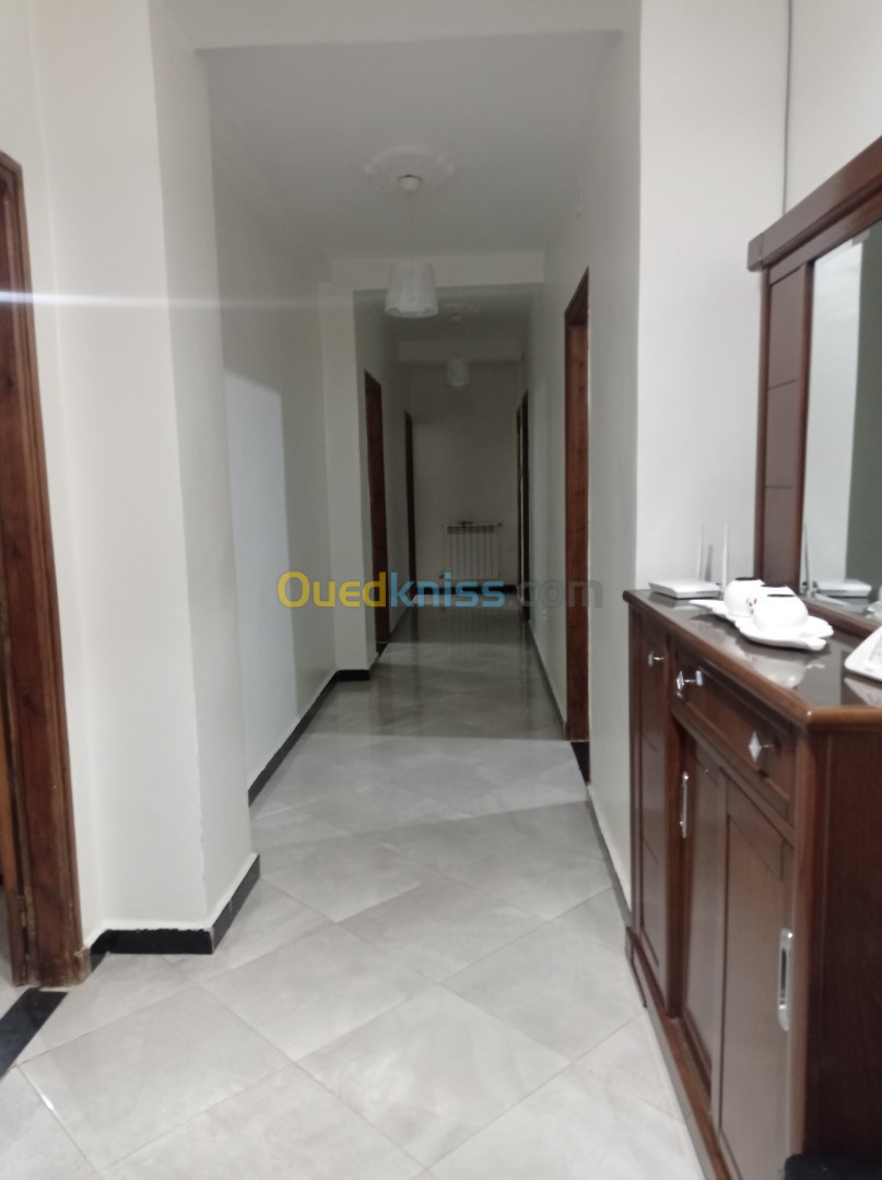 Location Appartement F5 Alger Ain naadja