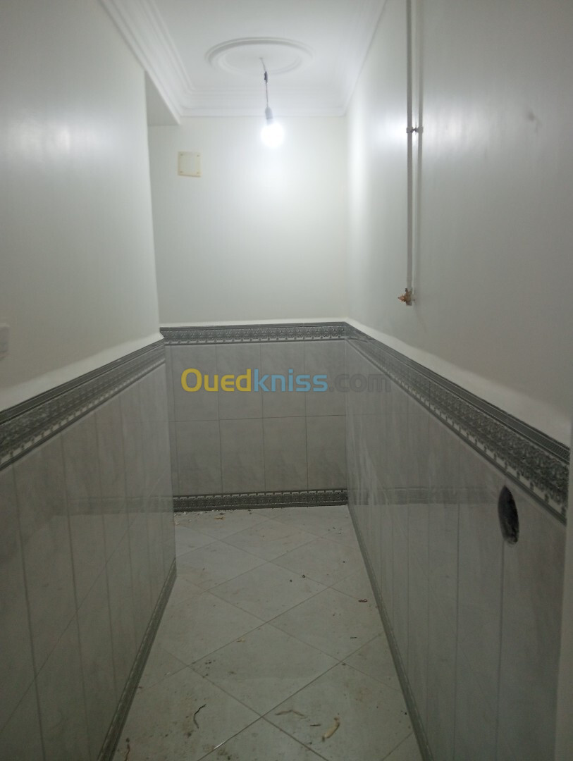 Location Niveau De Villa F2 Alger Bordj el kiffan