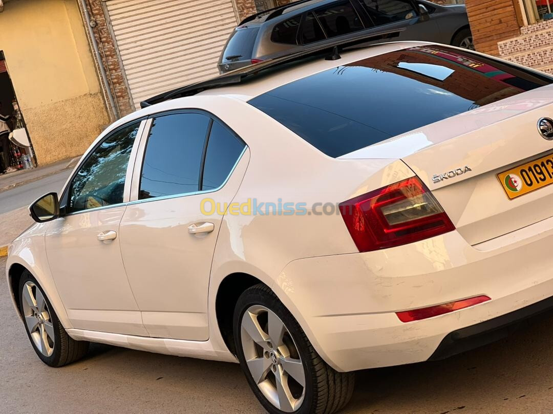 Skoda Octavia 2015 Ambiente