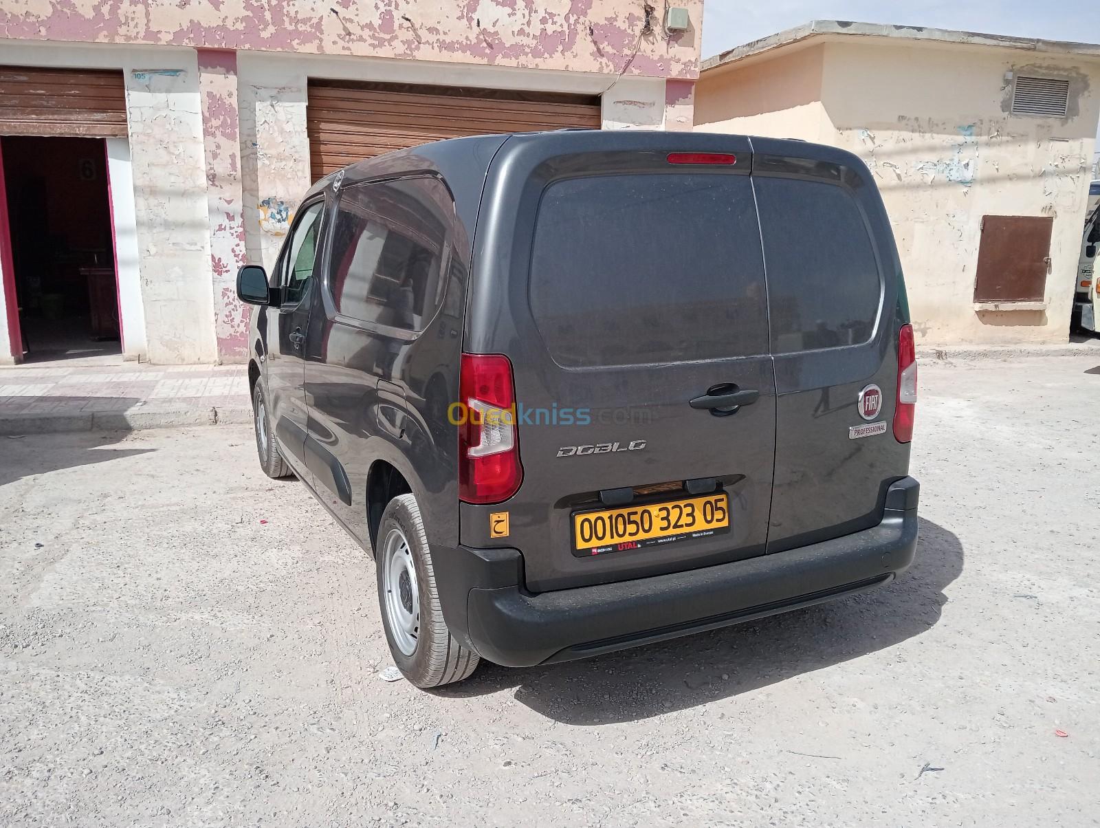 Fiat FIAT DOBLO 2023 