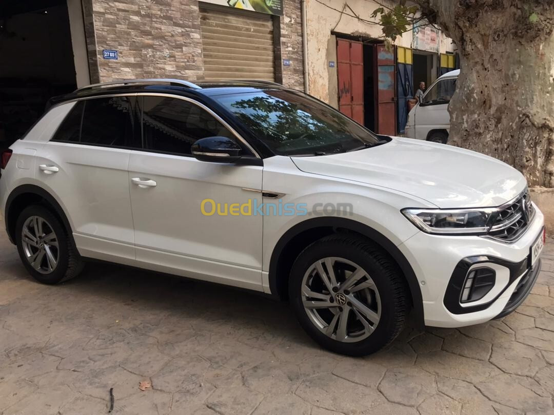 Volkswagen T-Roc 2023 