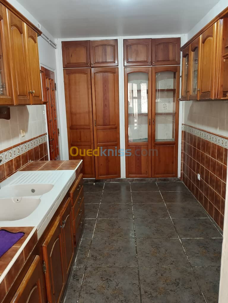 Location Appartement F3 Alger Kouba