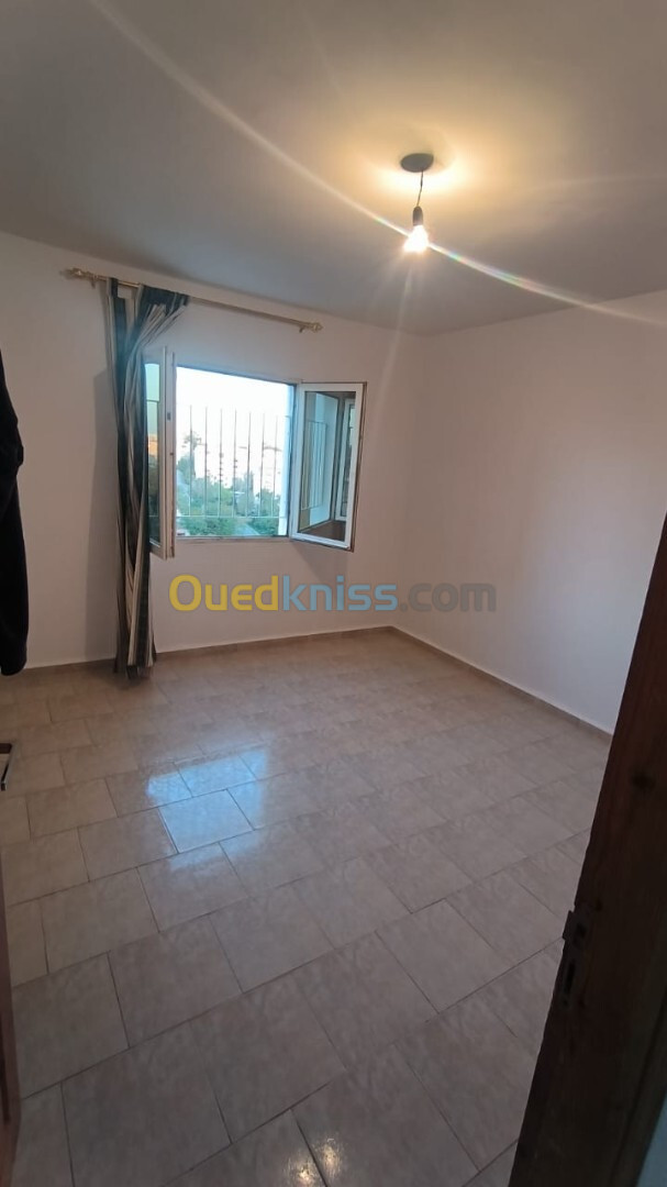 Location Appartement F4 Alger Kouba